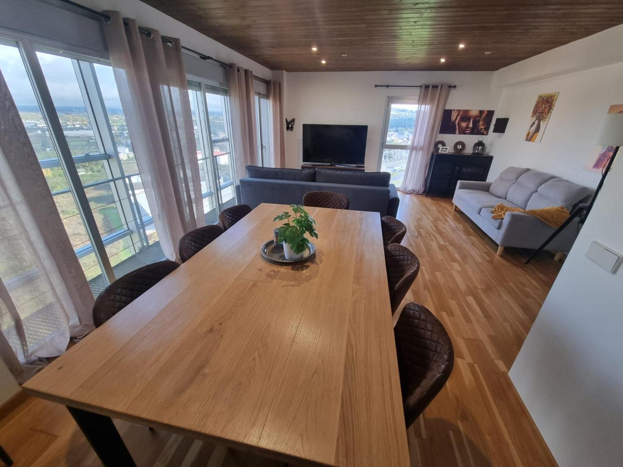 Apartamento El Mirador Del Rosal Ponferrada Exterior foto